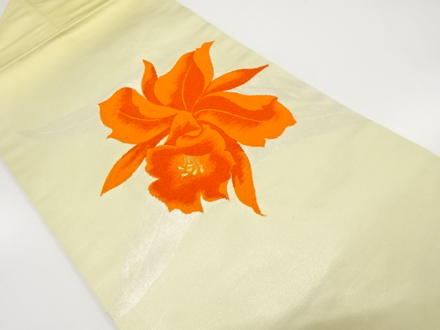 蘭模様織り出し名古屋帯